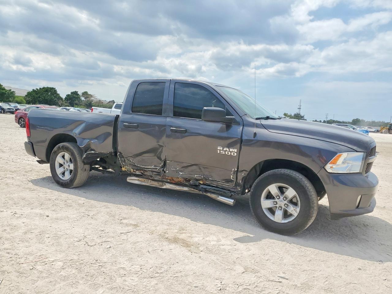 2017 Ram 1500 St - Фото 4
