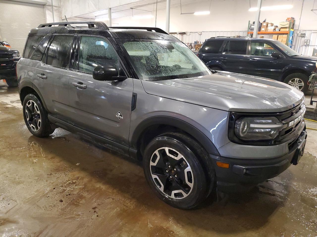 2022 Ford Bronco Sport Outer Banks - Image 4
