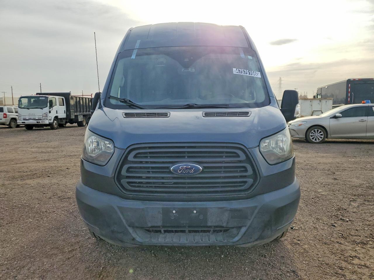 2019 Ford Transit 250 Delivery Van - Image 5