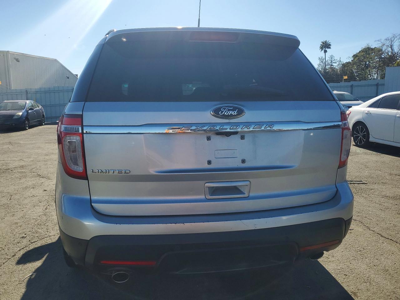 2011 Ford Explorer Limited - Фото 6