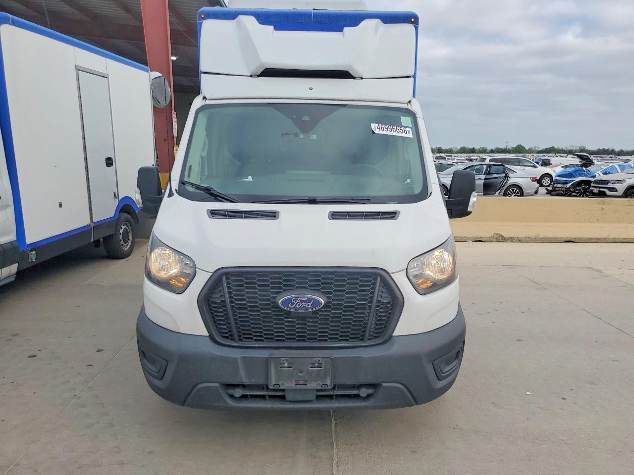 2021 Ford Transit Delivery Truck - Фото 5