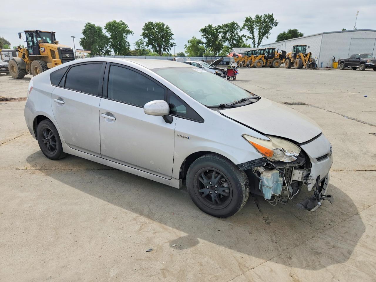 2014 Toyota Prius Two - Фото 4