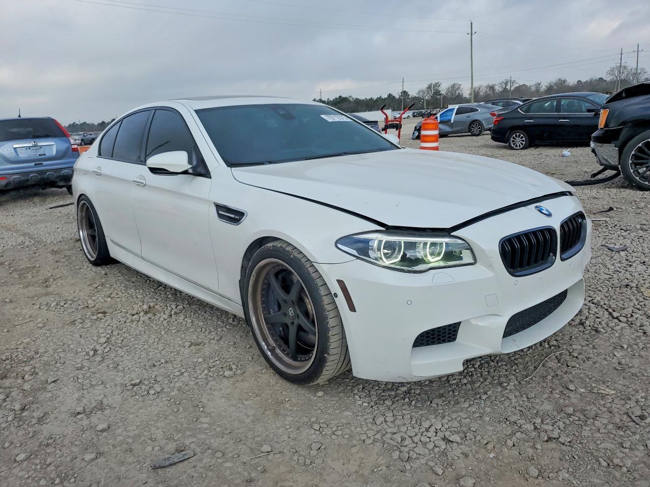 2016 BMW BMW M5 - Фото 4