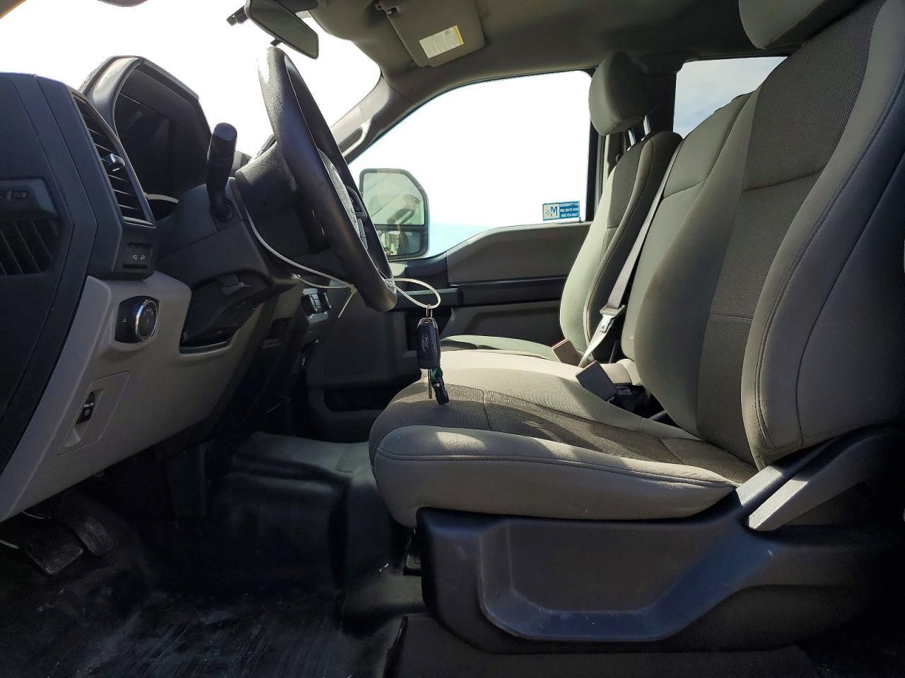 2020 Ford F150 Super Cab - Фото 7