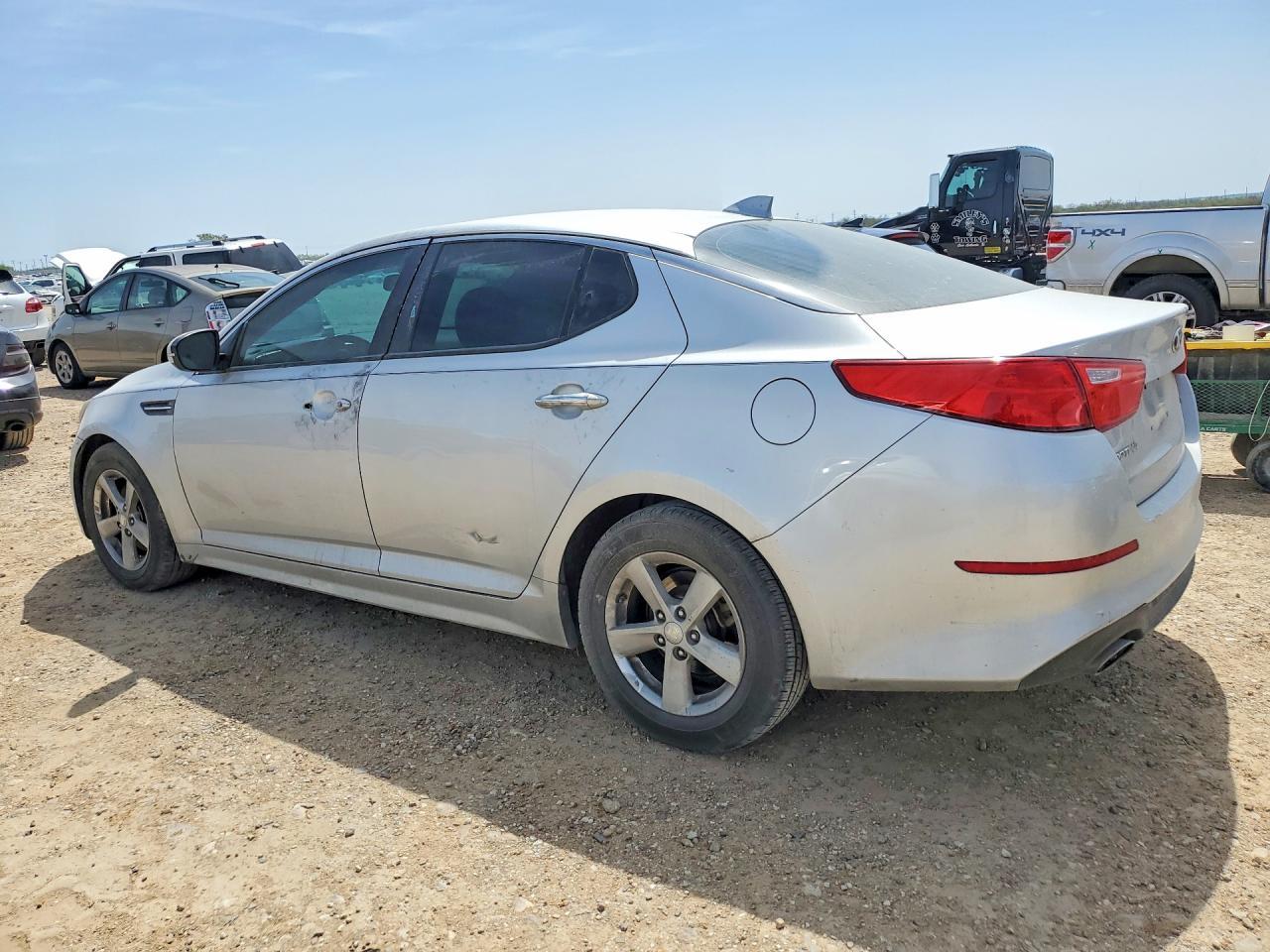 2014 Kia Optima - Фото 2