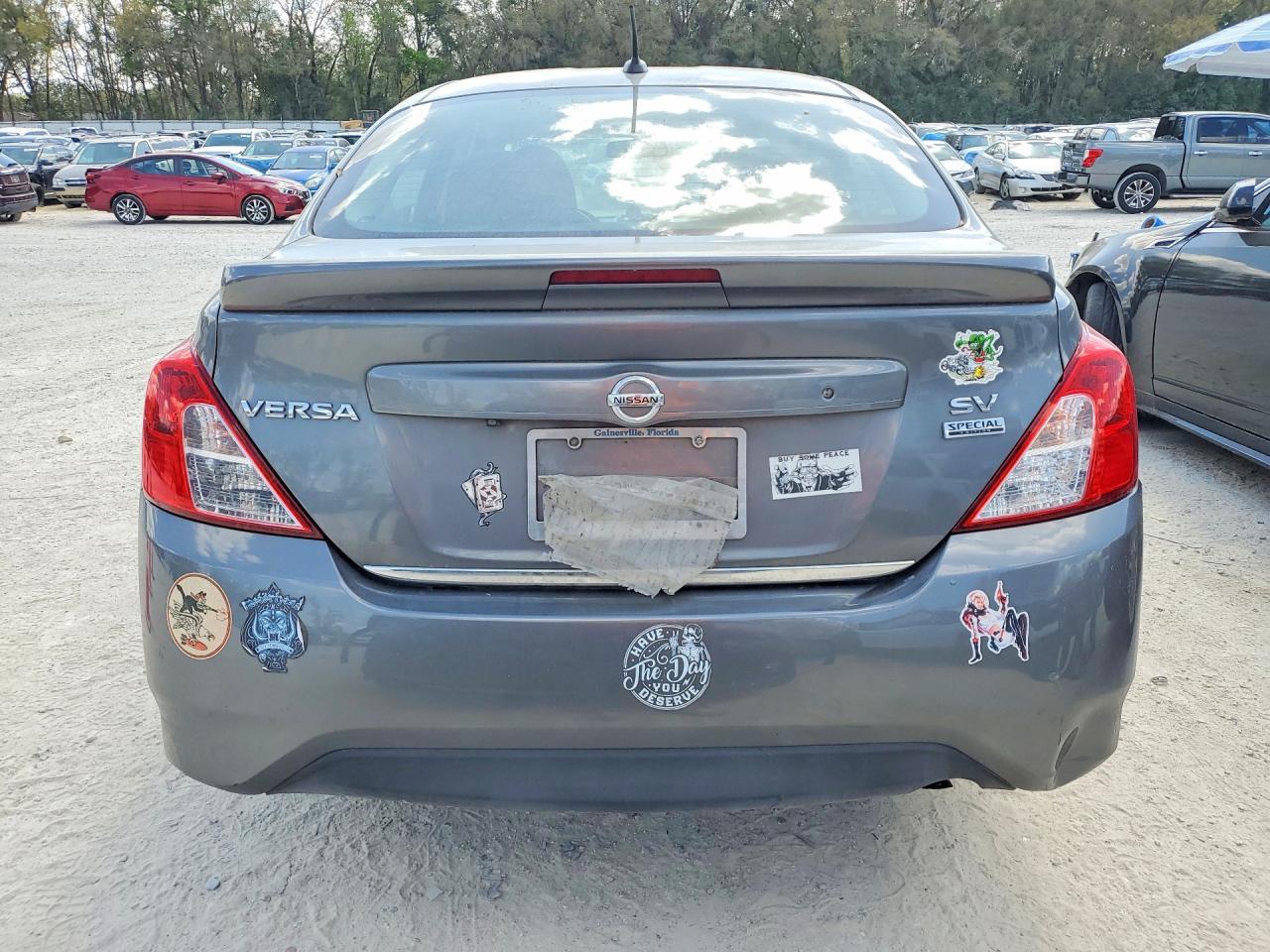 2017 Nissan Versa - Фото 6