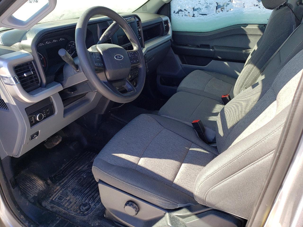 2024 Ford F350 - Image 7