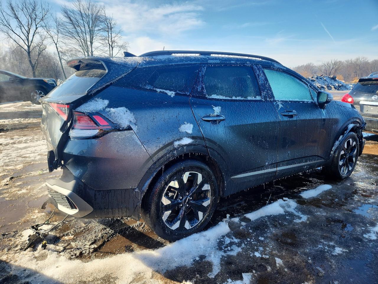 2024 Kia Sportage X Line - Image 3
