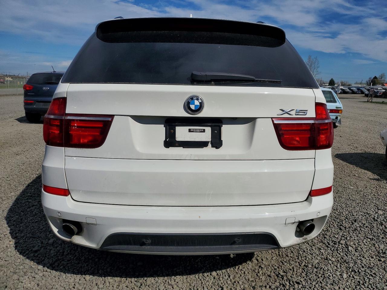 2012 BMW X5 xDrive35I - Image 6