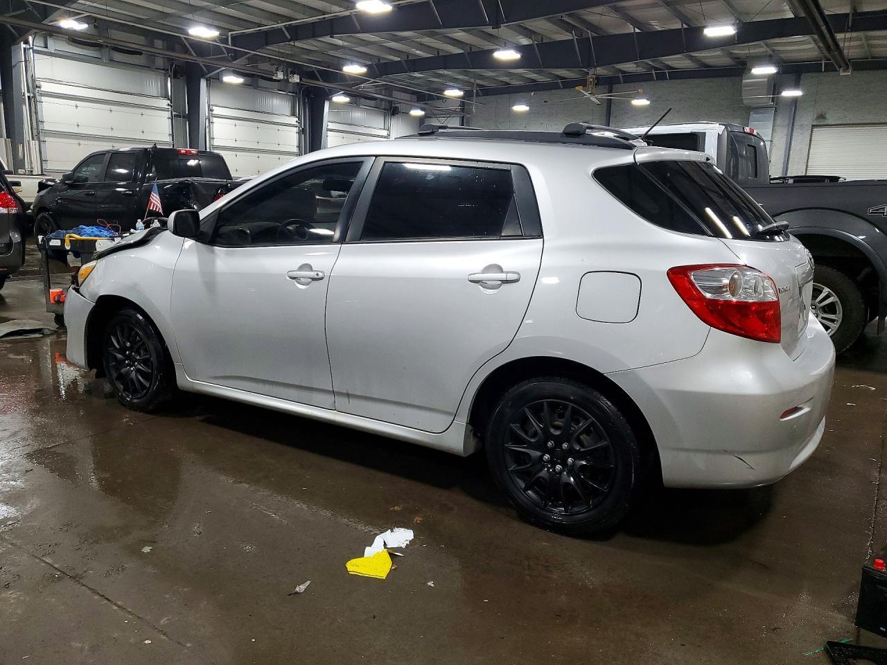 2009 Toyota Matrix Base - Фото 2
