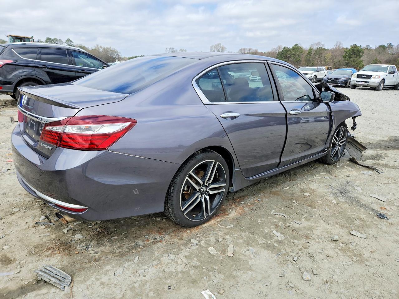 2017 Honda Accord Sport - Фото 3