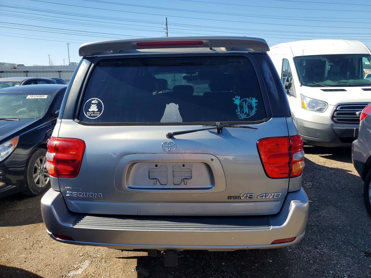 2003 Toyota Sequoia Limited - Image 6