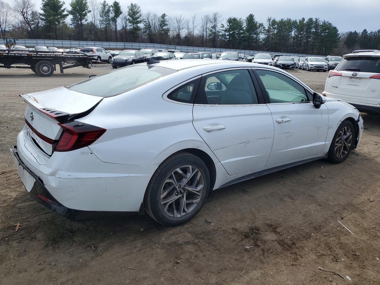 2021 Hyundai Sonata Sel - Image 3