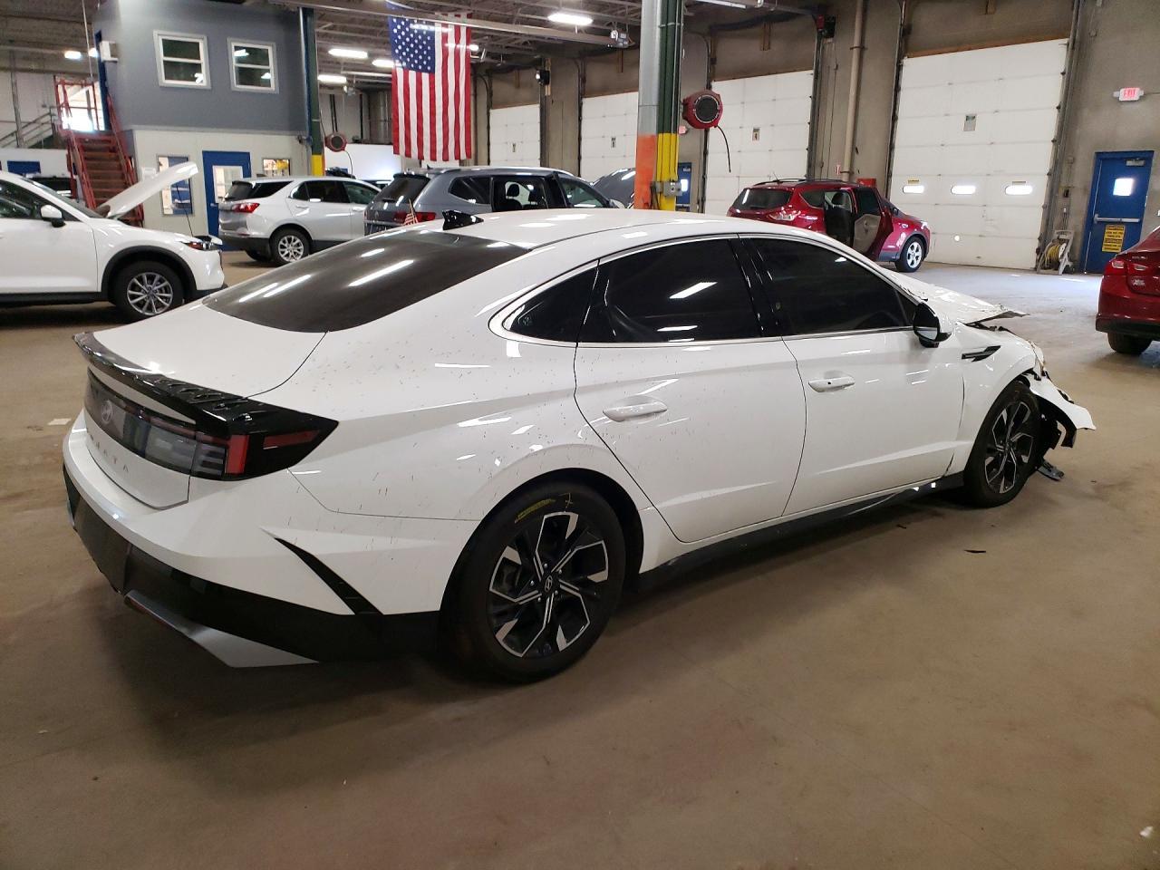 2024 Hyundai Sonata Sel - Фото 3