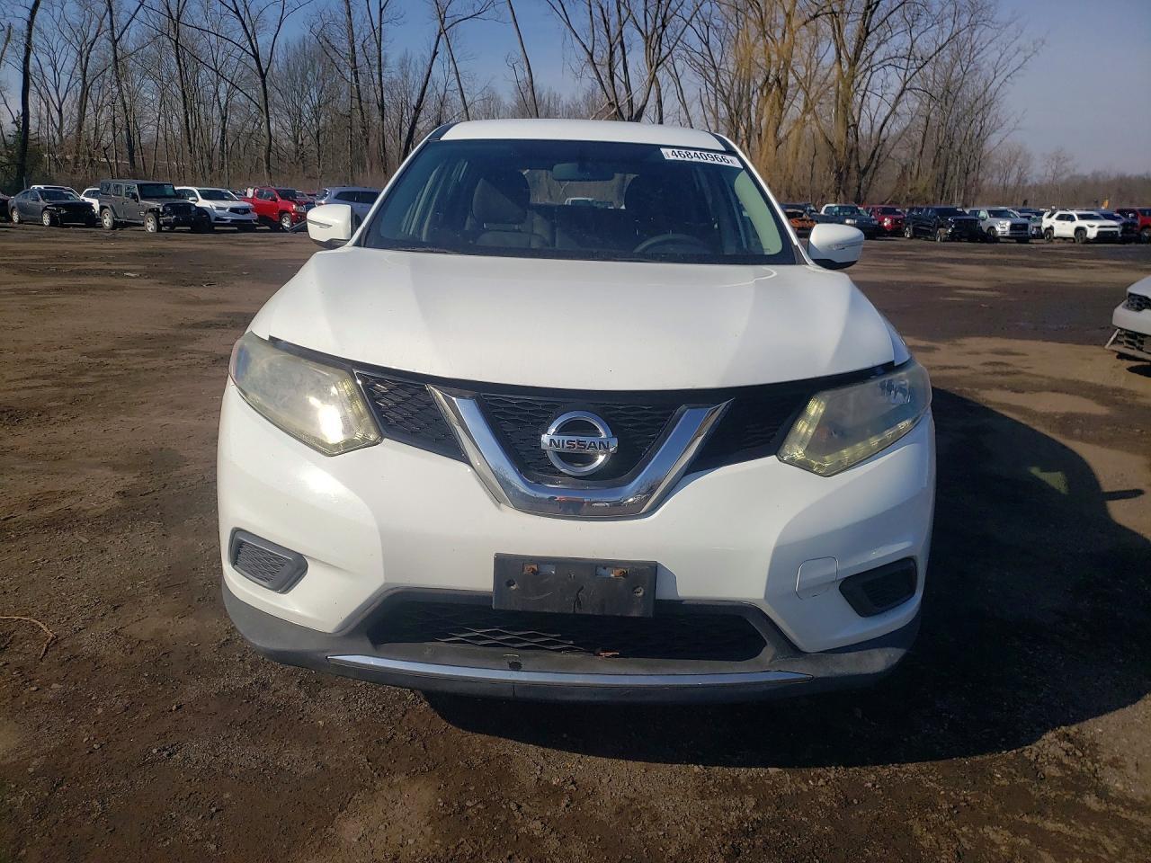 2015 Nissan Rogue S - Фото 5