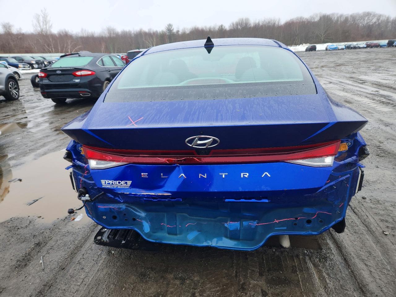 2023 Hyundai Elantra Sel - Фото 6
