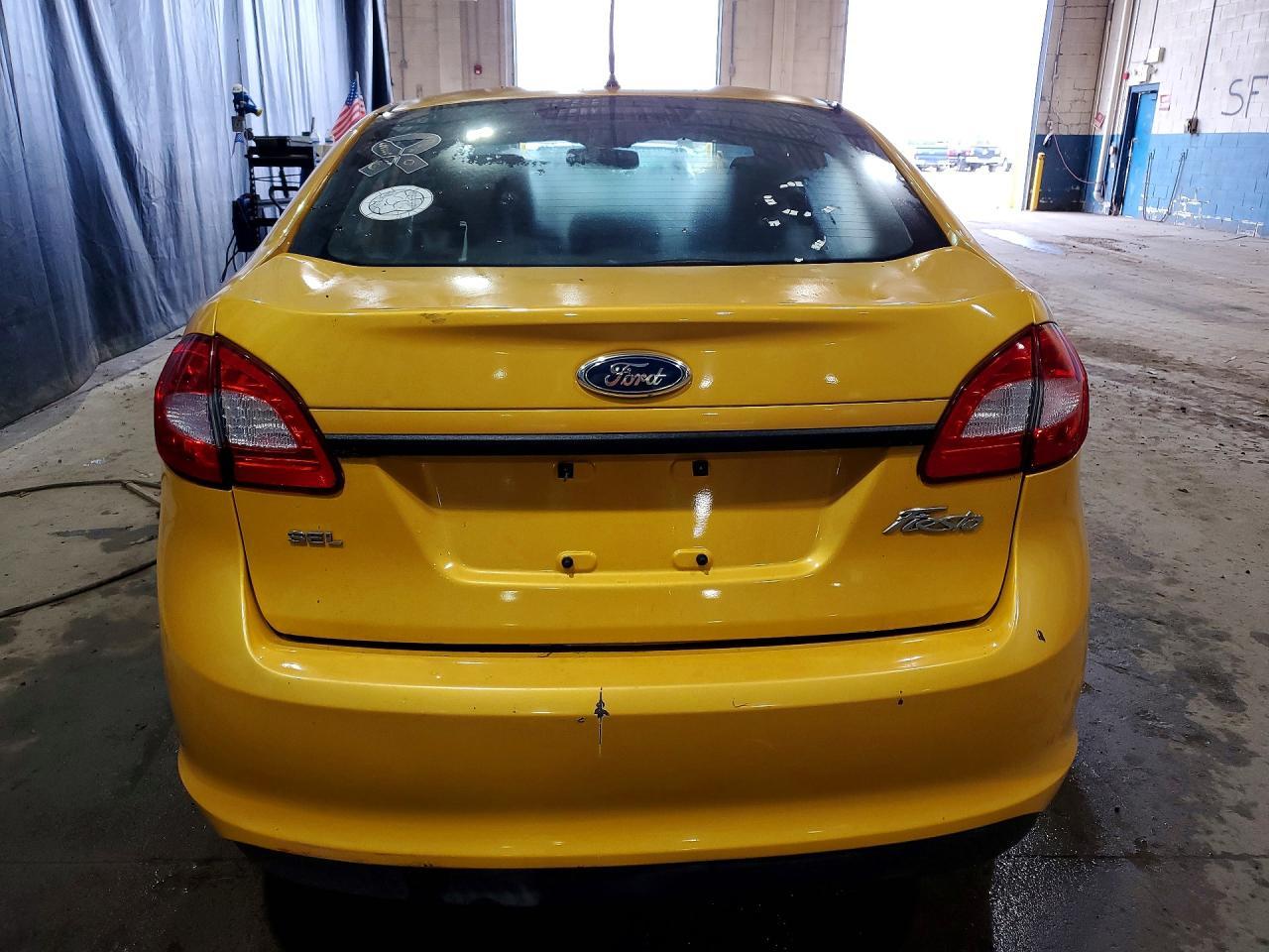 2012 Ford Fiesta Sel - Image 6