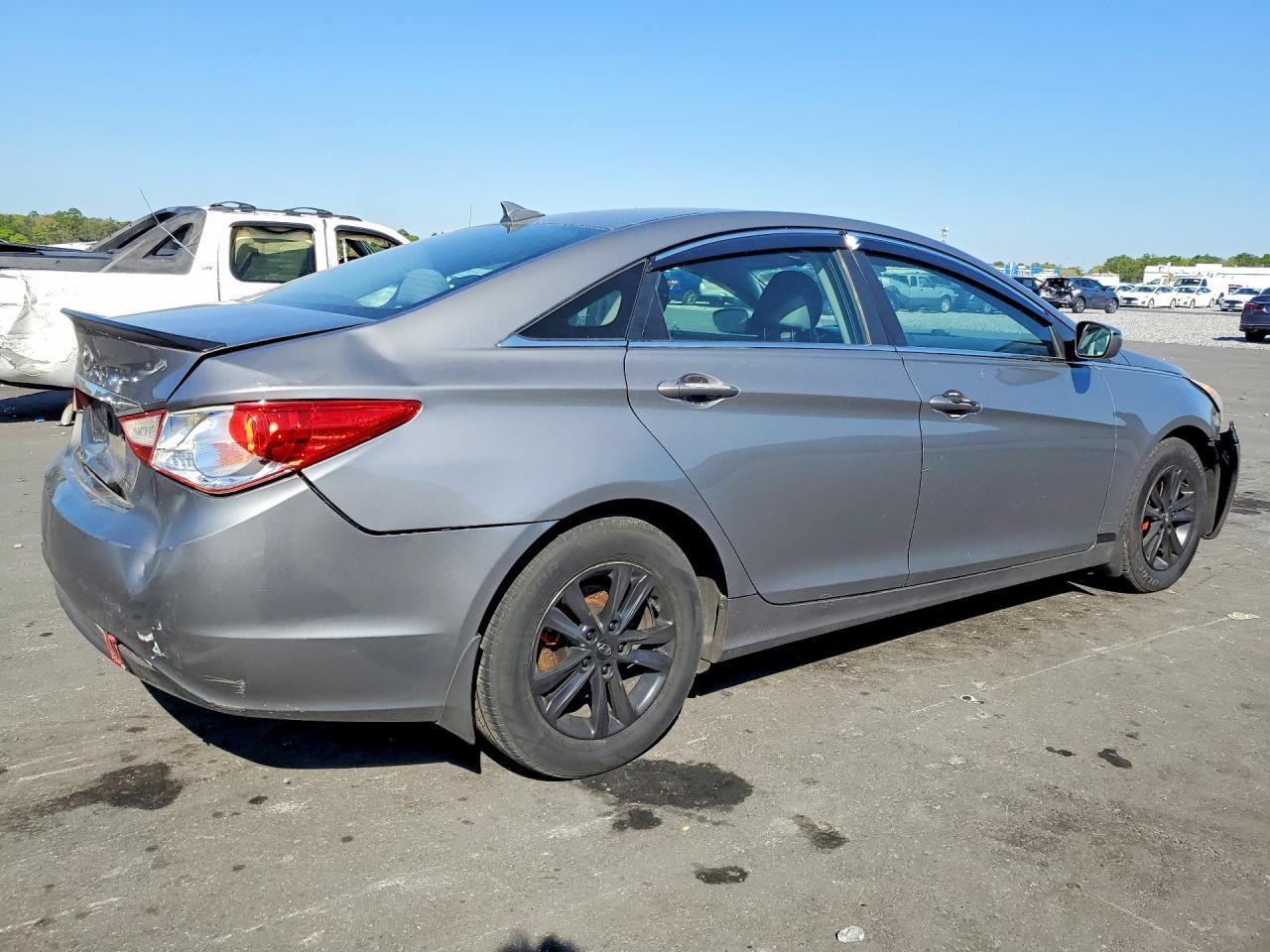 2013 Hyundai Sonata Gls - Фото 3