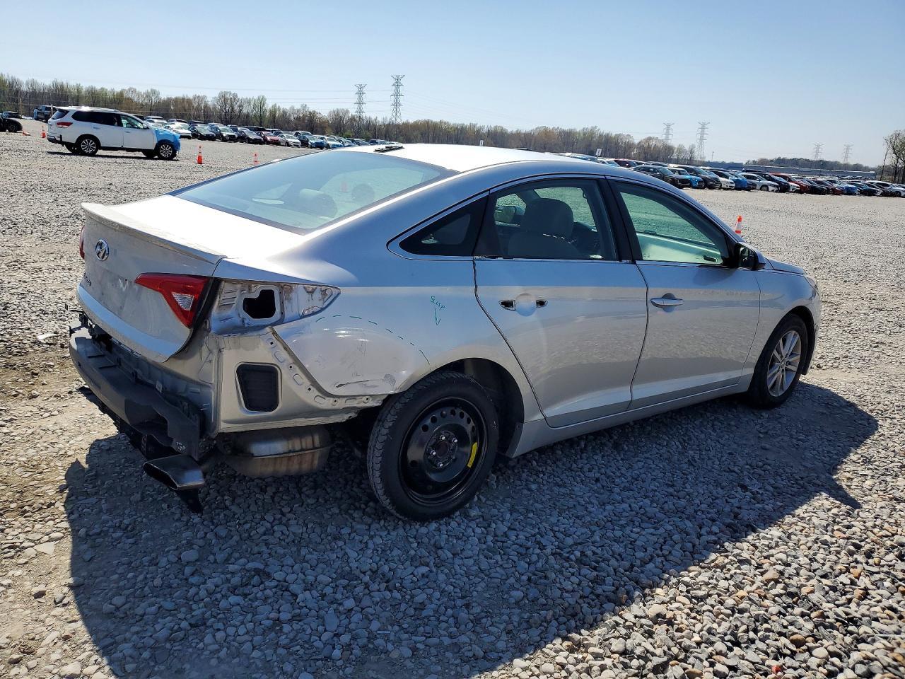 2016 Hyundai Sonata Se - Фото 3