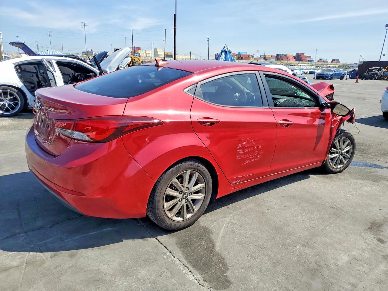2014 Hyundai Elantra Se - Image 3