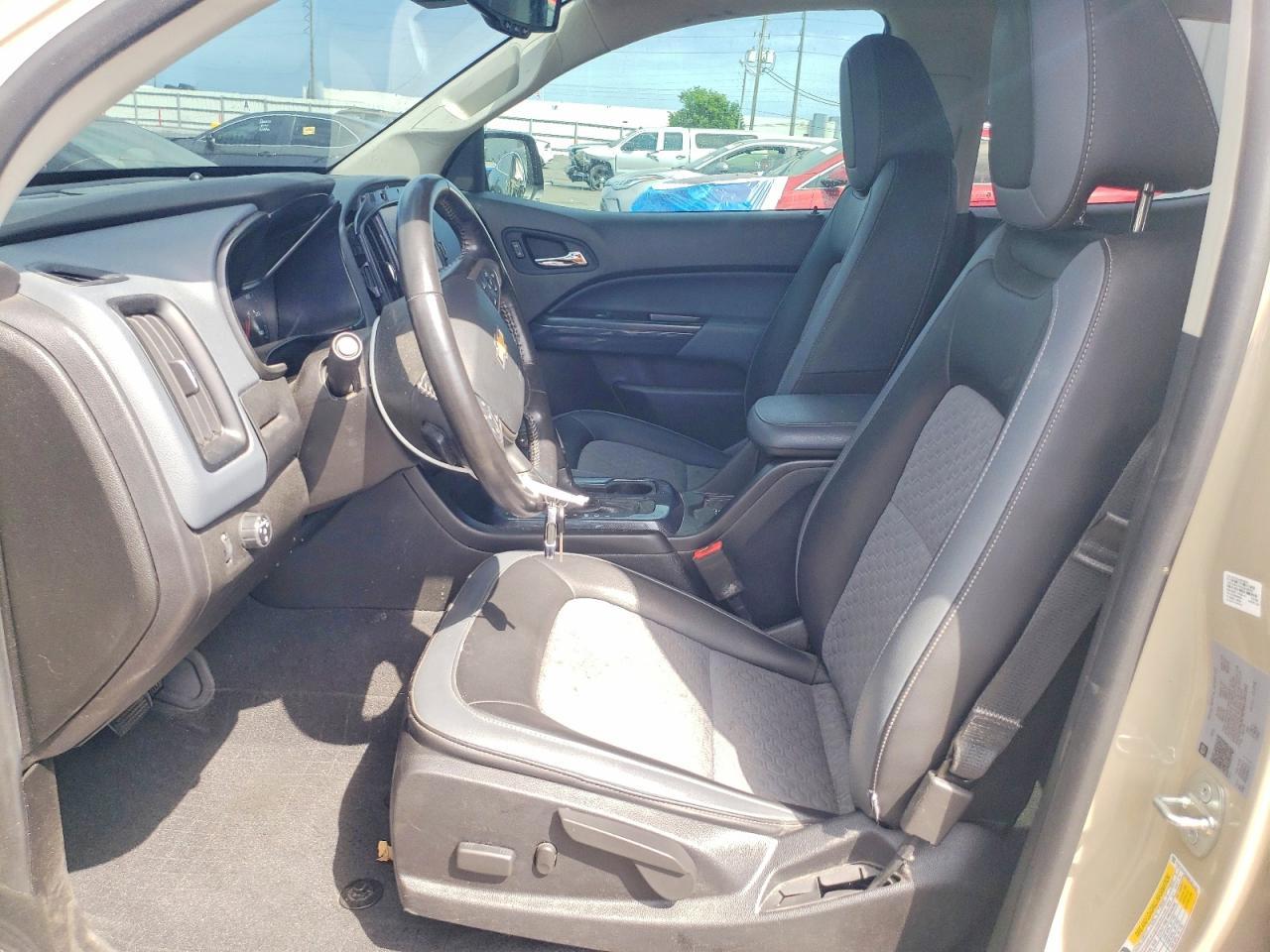 2021 Chevrolet Colorado Z71 - Image 7
