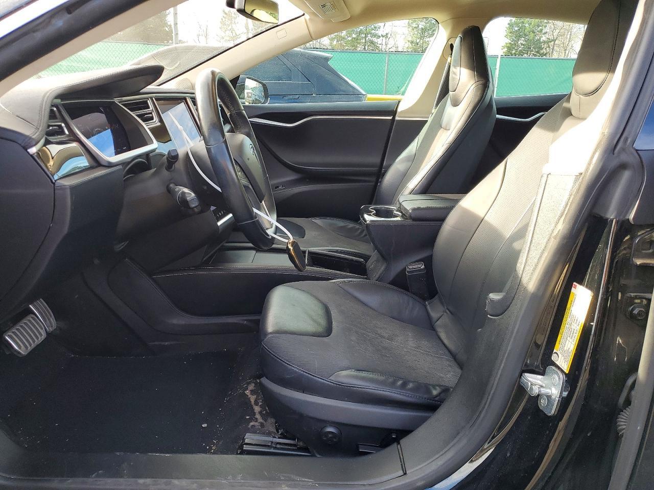 2013 Tesla Model S - Image 7