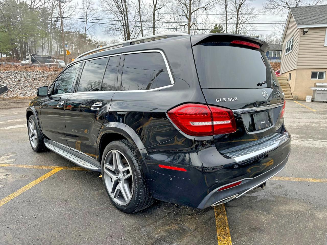 2017 Mercedes-Benz Gls 550 4Matic - Image 2
