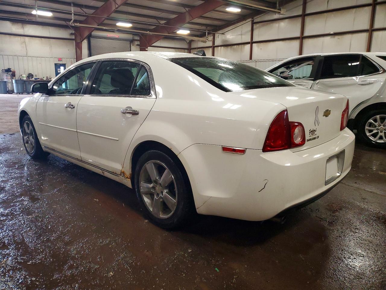 2012 Chevrolet Malibu 2Lt - Фото 2