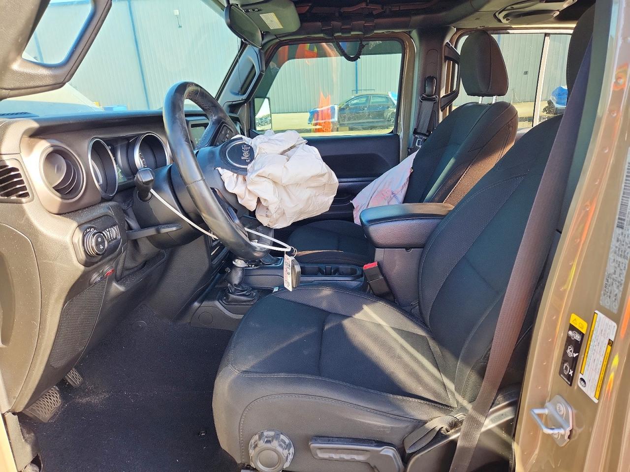2020 Jeep Gladiator Sport - Фото 7