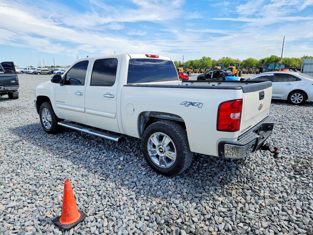 2012 Chevrolet Silverado K1500 Lt - Фото 2