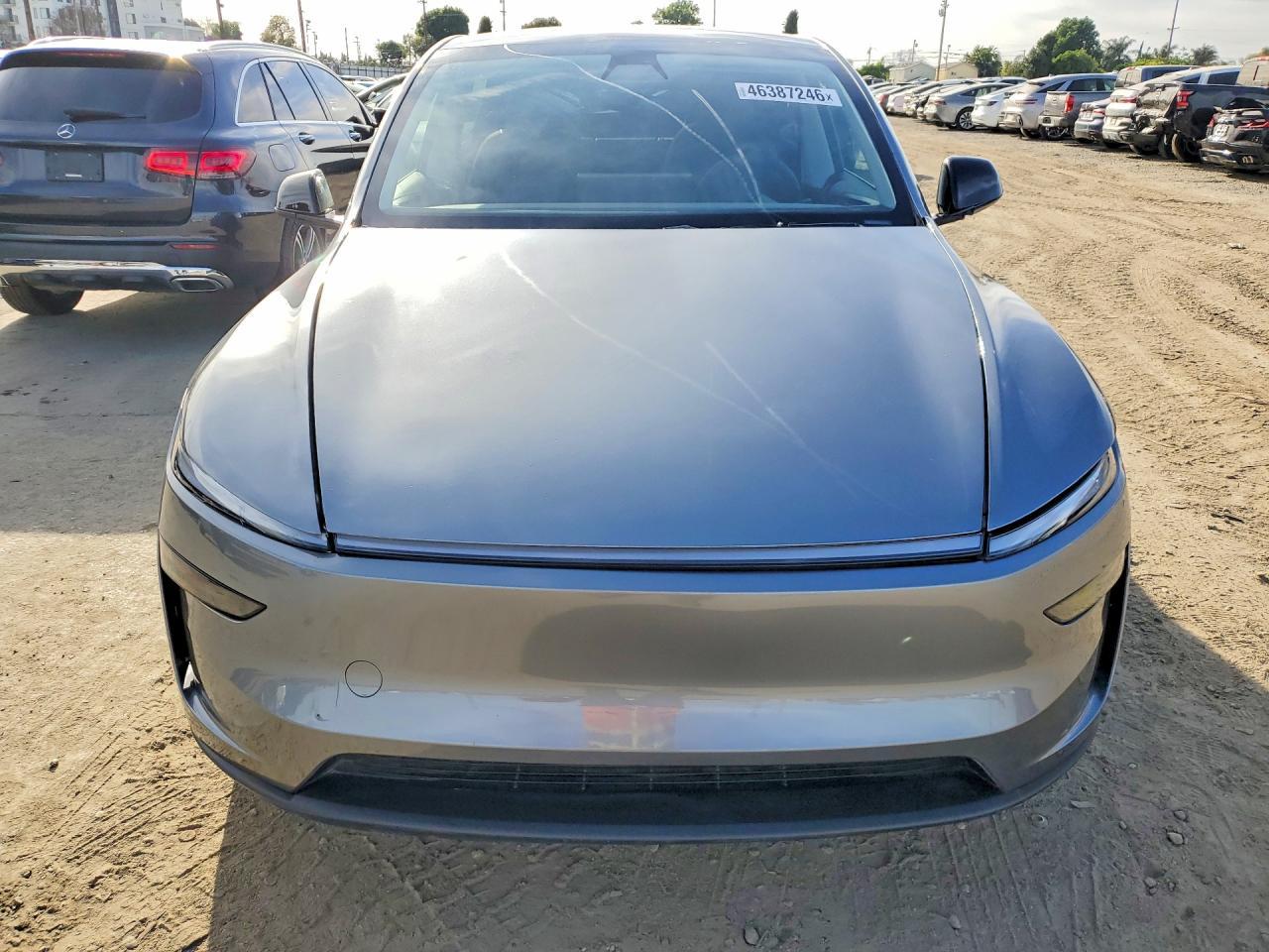2026 Tesla Model Y - Image 5