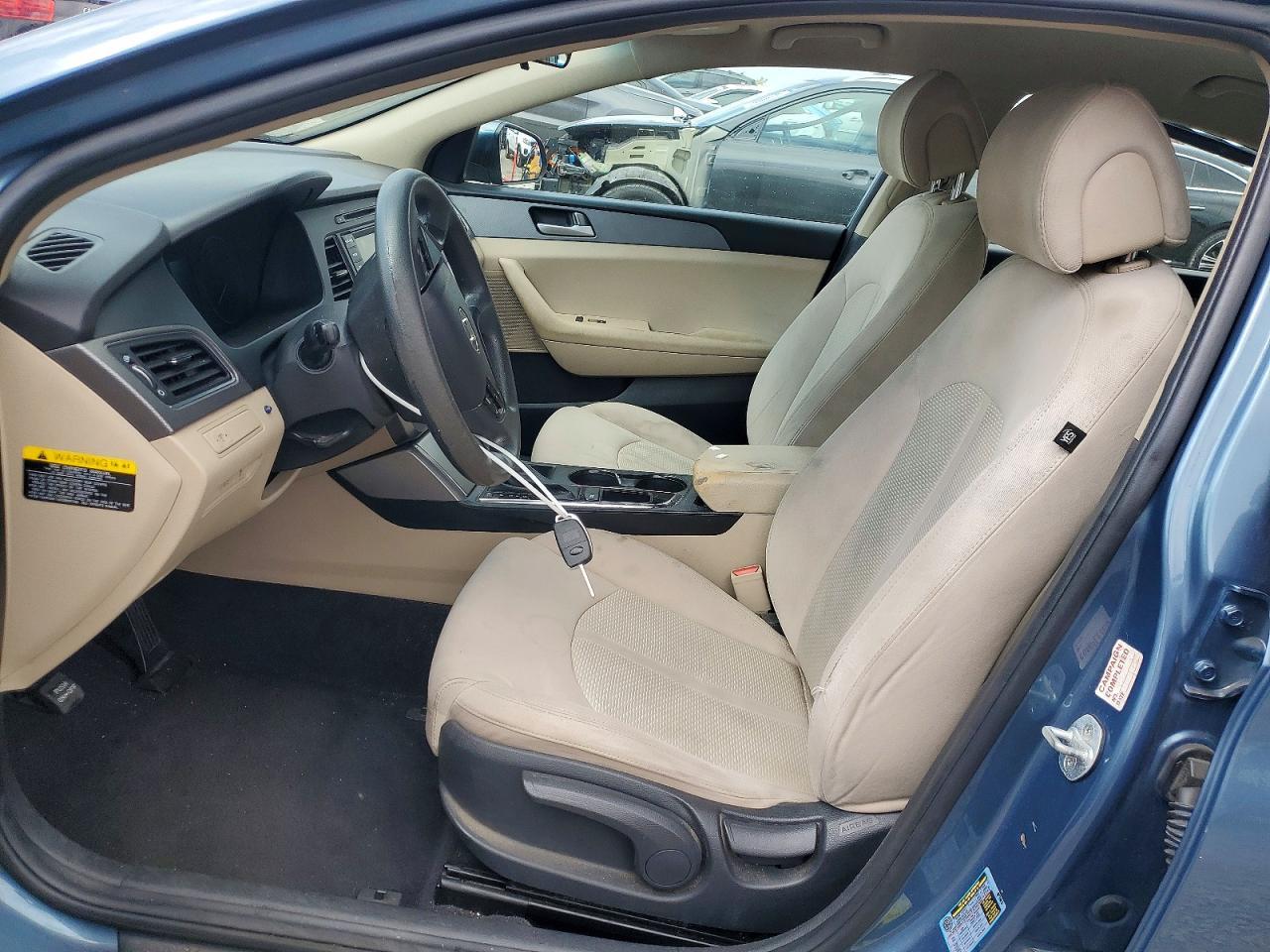2017 Hyundai Sonata Base - Image 7