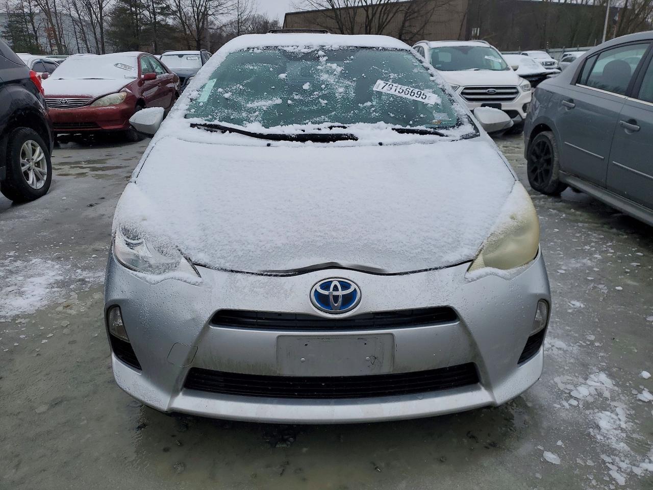 2014 Toyota Prius C - Фото 5