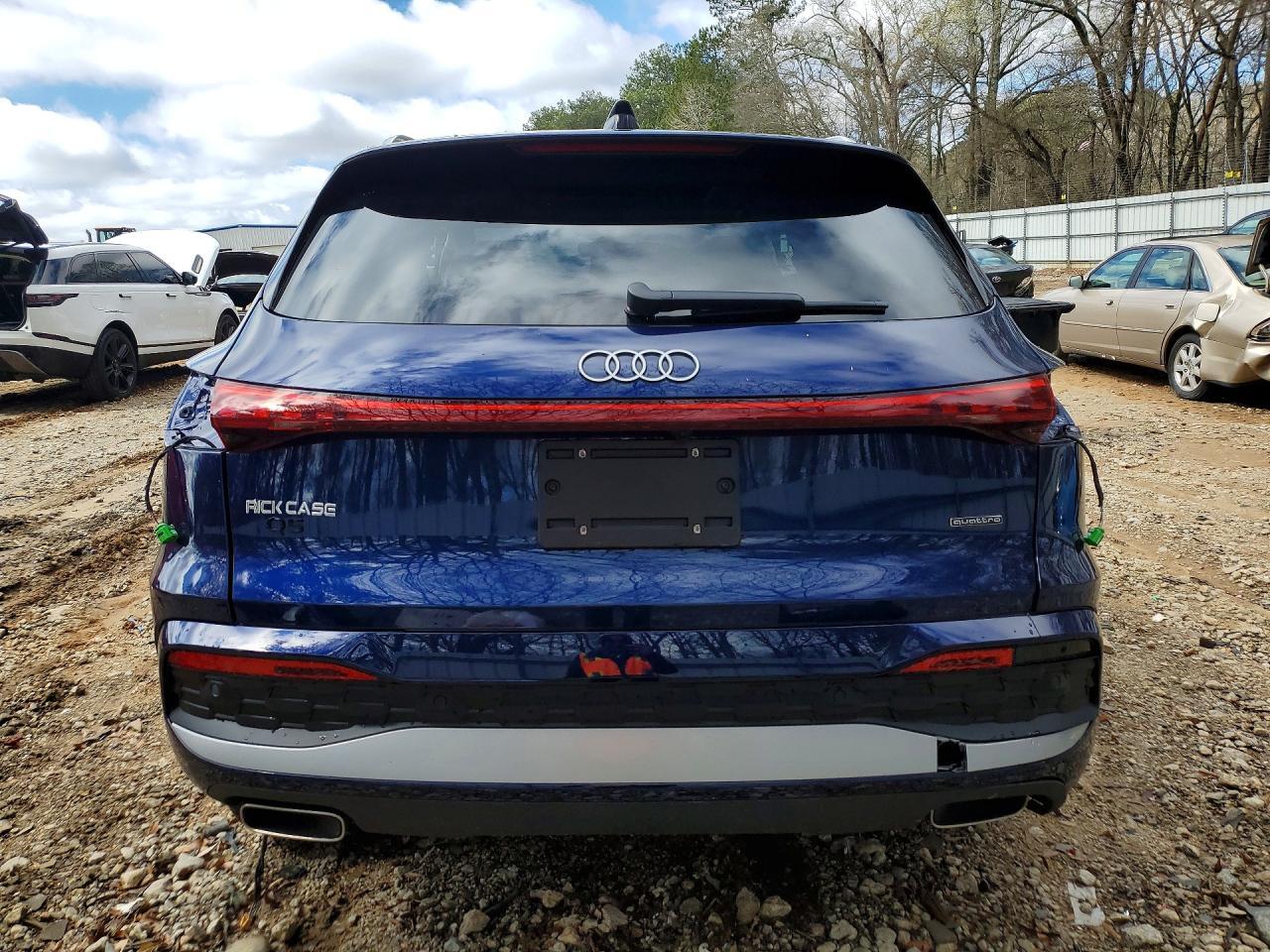 2025 Audi Q5 Premium - Фото 6