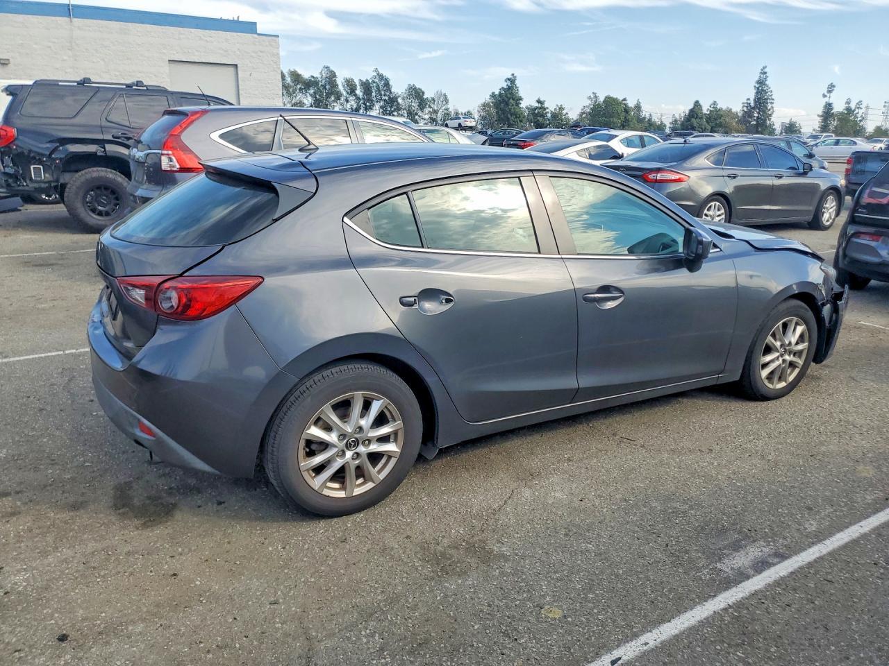 2014 Mazd 3 Touring - Фото 3