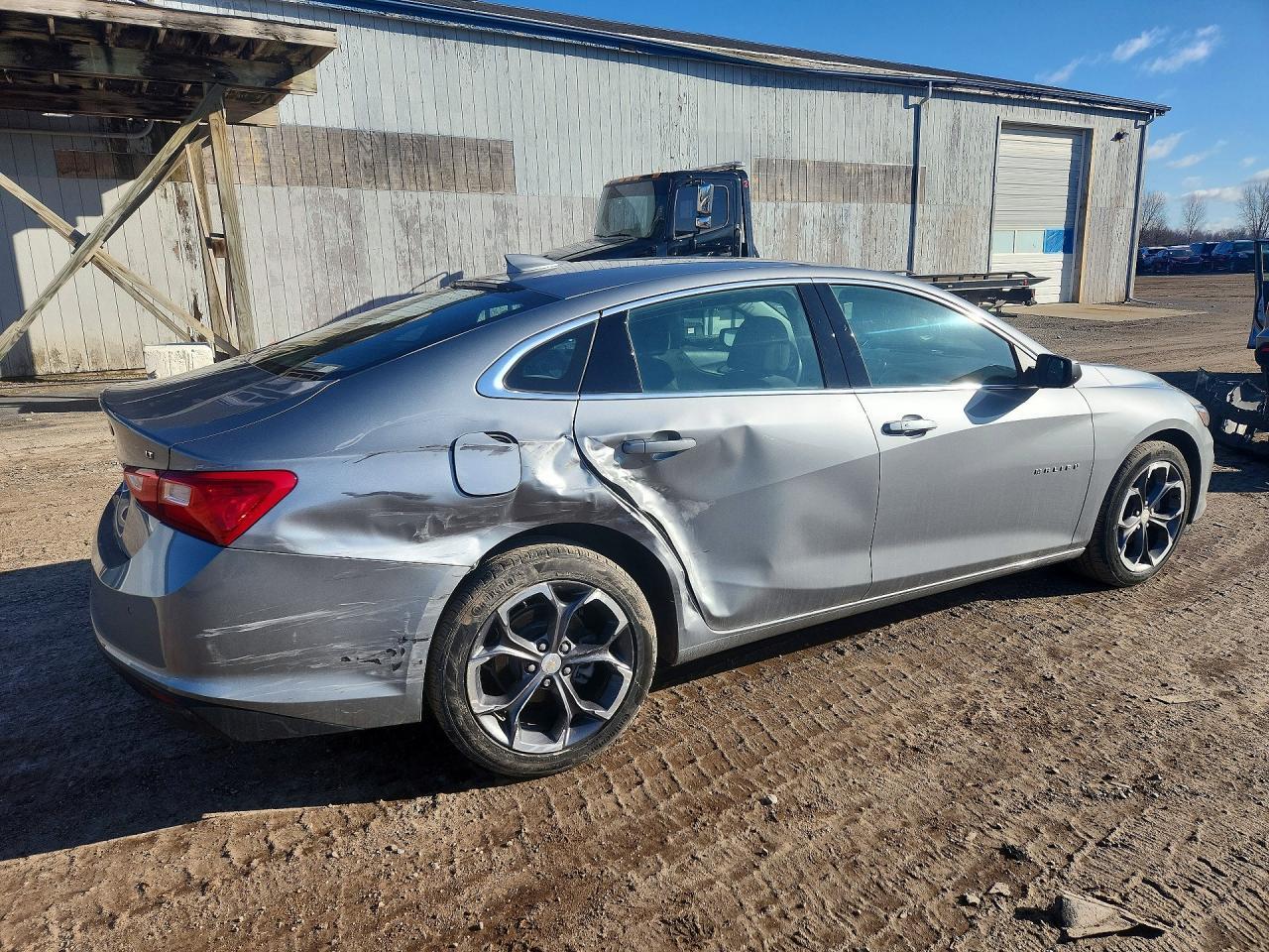 2024 Chevrolet Malibu Lt - Image 3