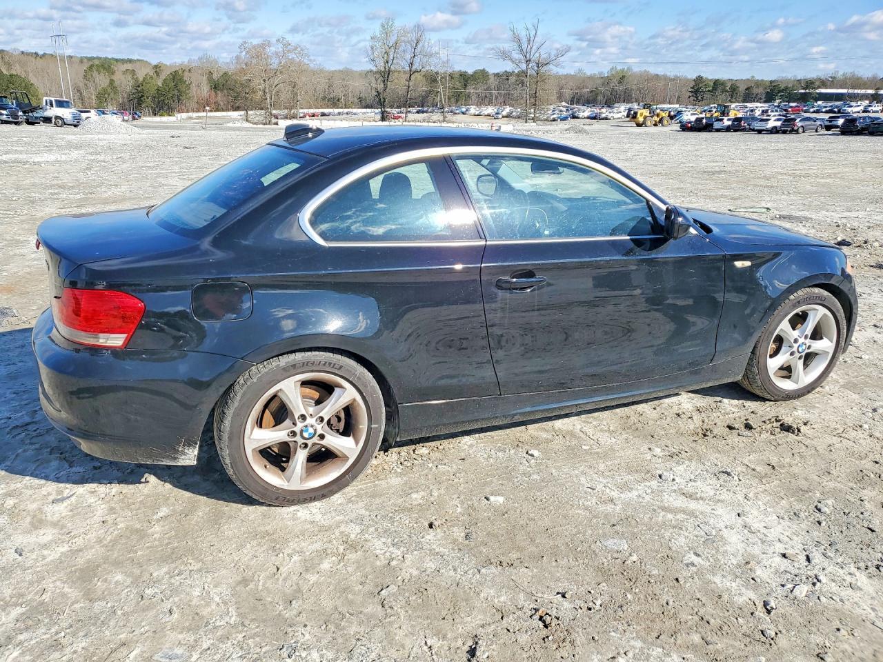 2011 BMW 128 I - Фото 3