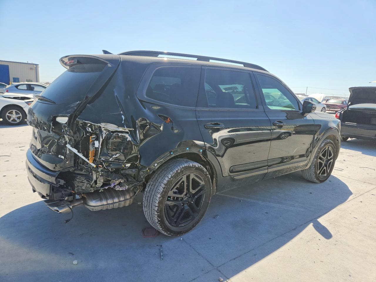 2025 Kia Telluride Sx-Prestige X-Line - Image 3