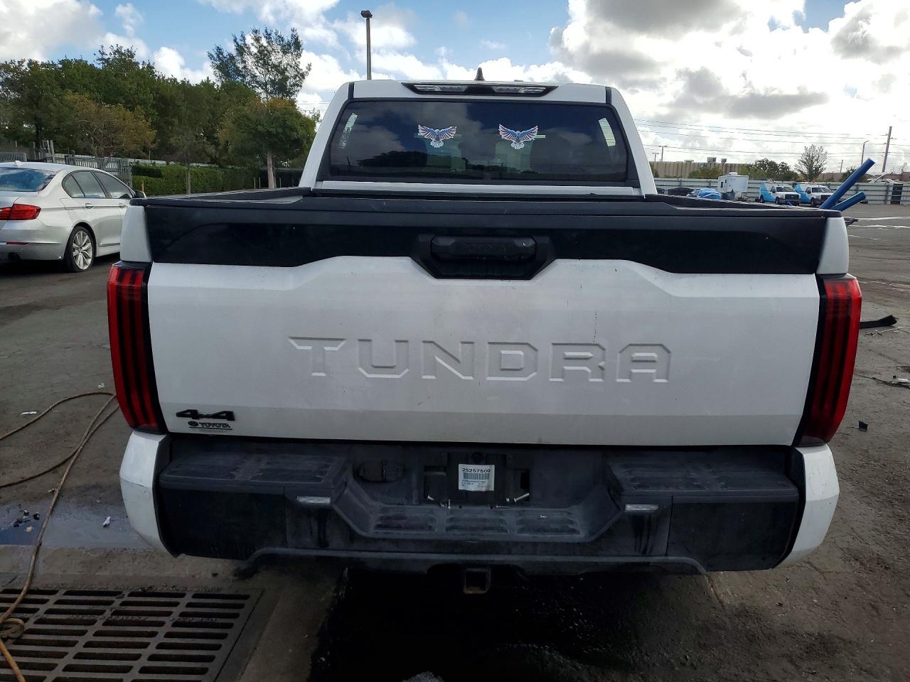 2025 Toyota Tundra Sr - Фото 6