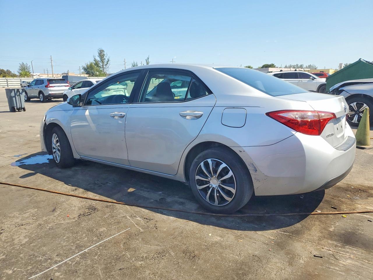 2017 Toyota Corolla Le - Image 2