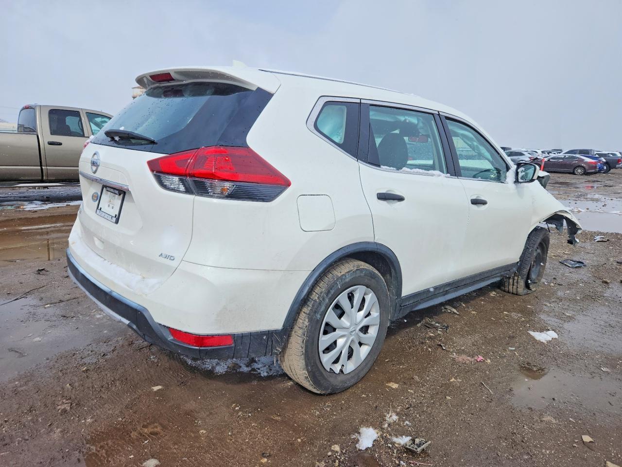 2020 Nissan Rogue S - Image 3
