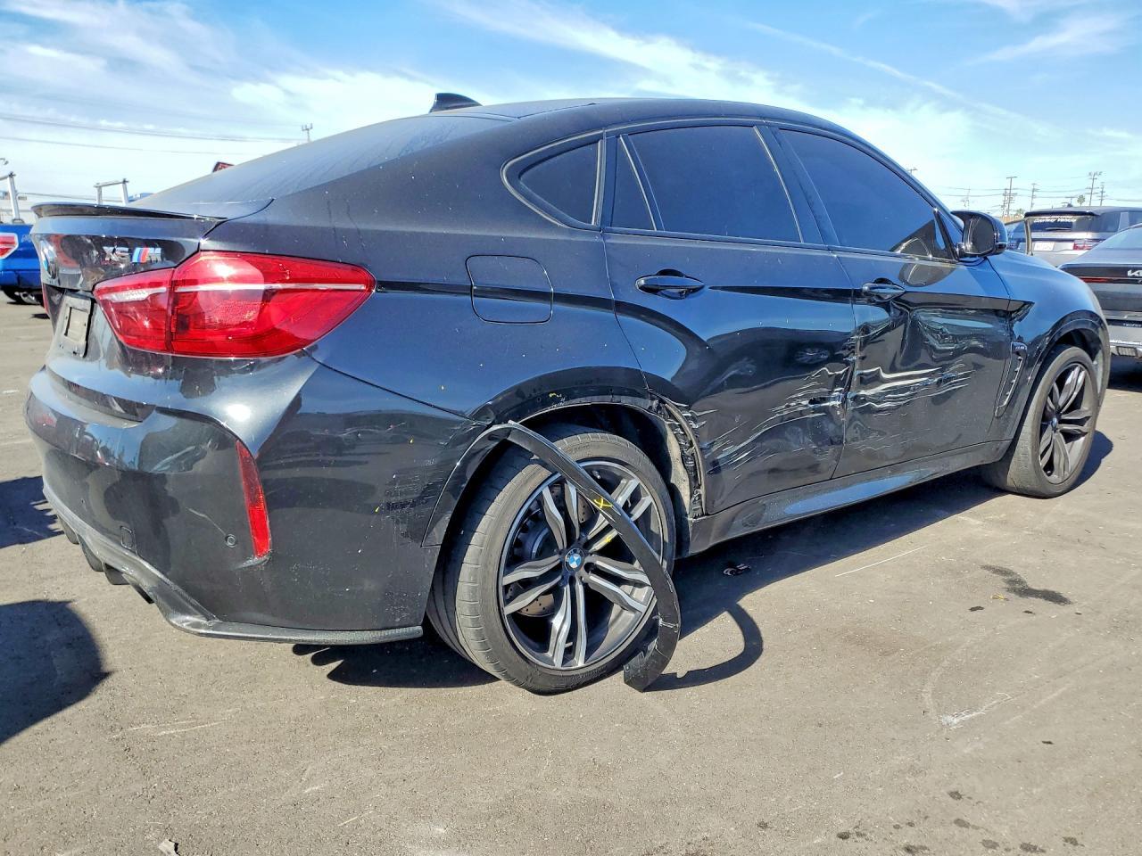 2017 BMW X6 M - Фото 3