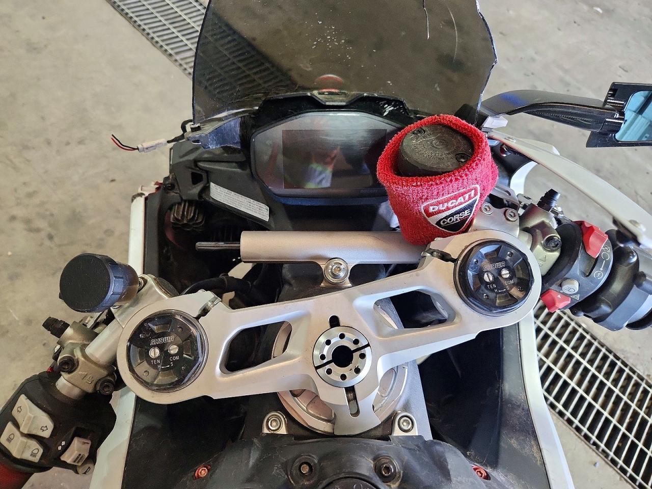 2021 Ducati Panigale V2 - Image 7