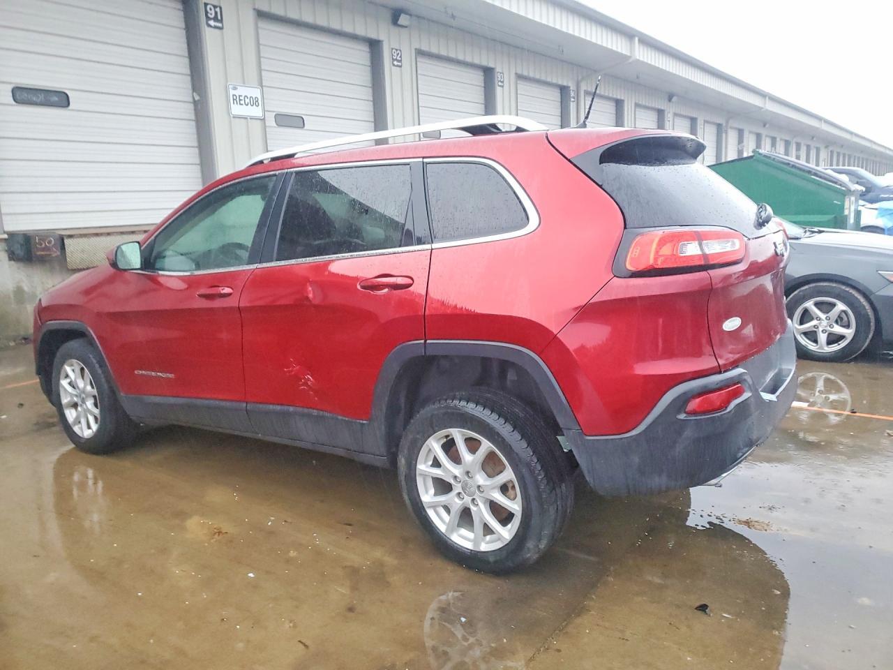 2015 Jeep Cherokee Latitude - Фото 2
