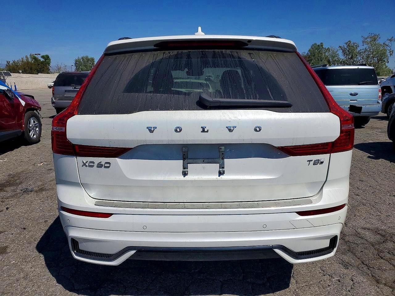 2025 Volvo Xc60 Plus - Фото 6