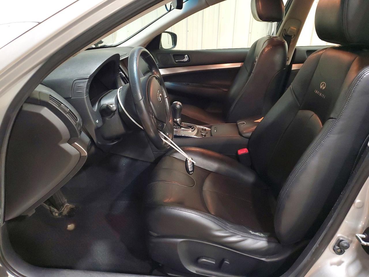 2011 Infiniti G25 Sedan X - Image 7