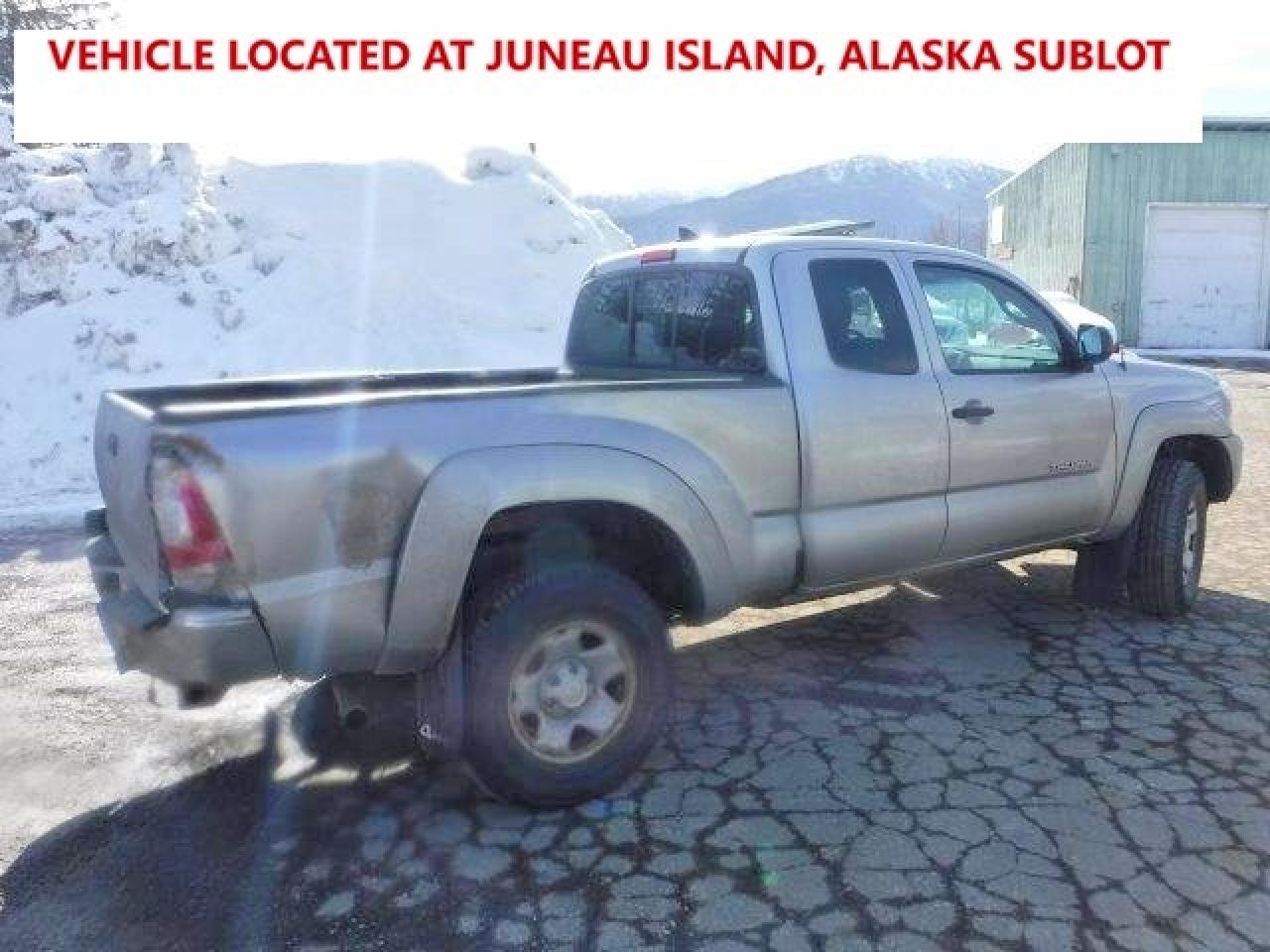 2015 Toyota Tacoma Base - Фото 3
