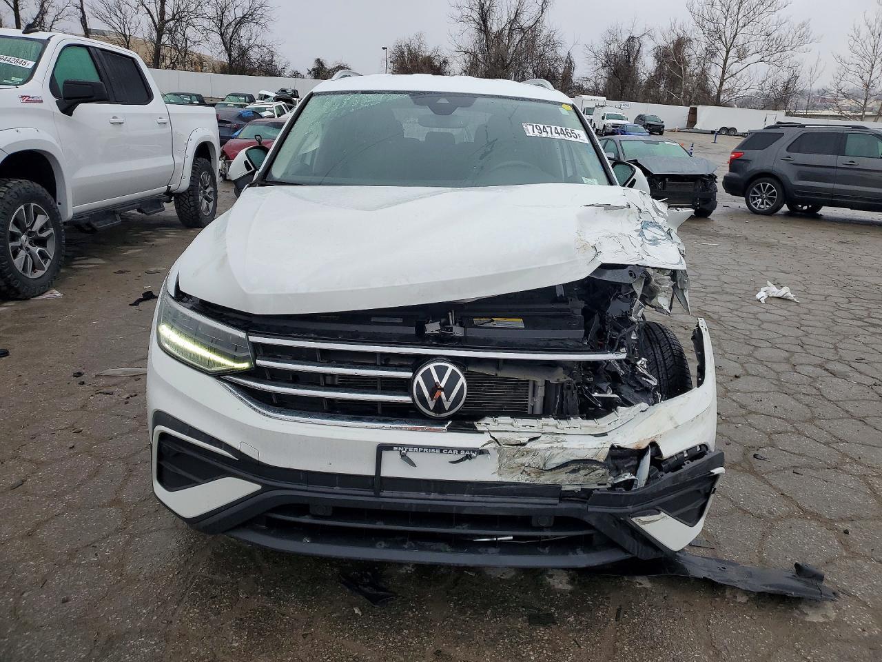 2024 Volkswagen Tiguan Se - Image 5
