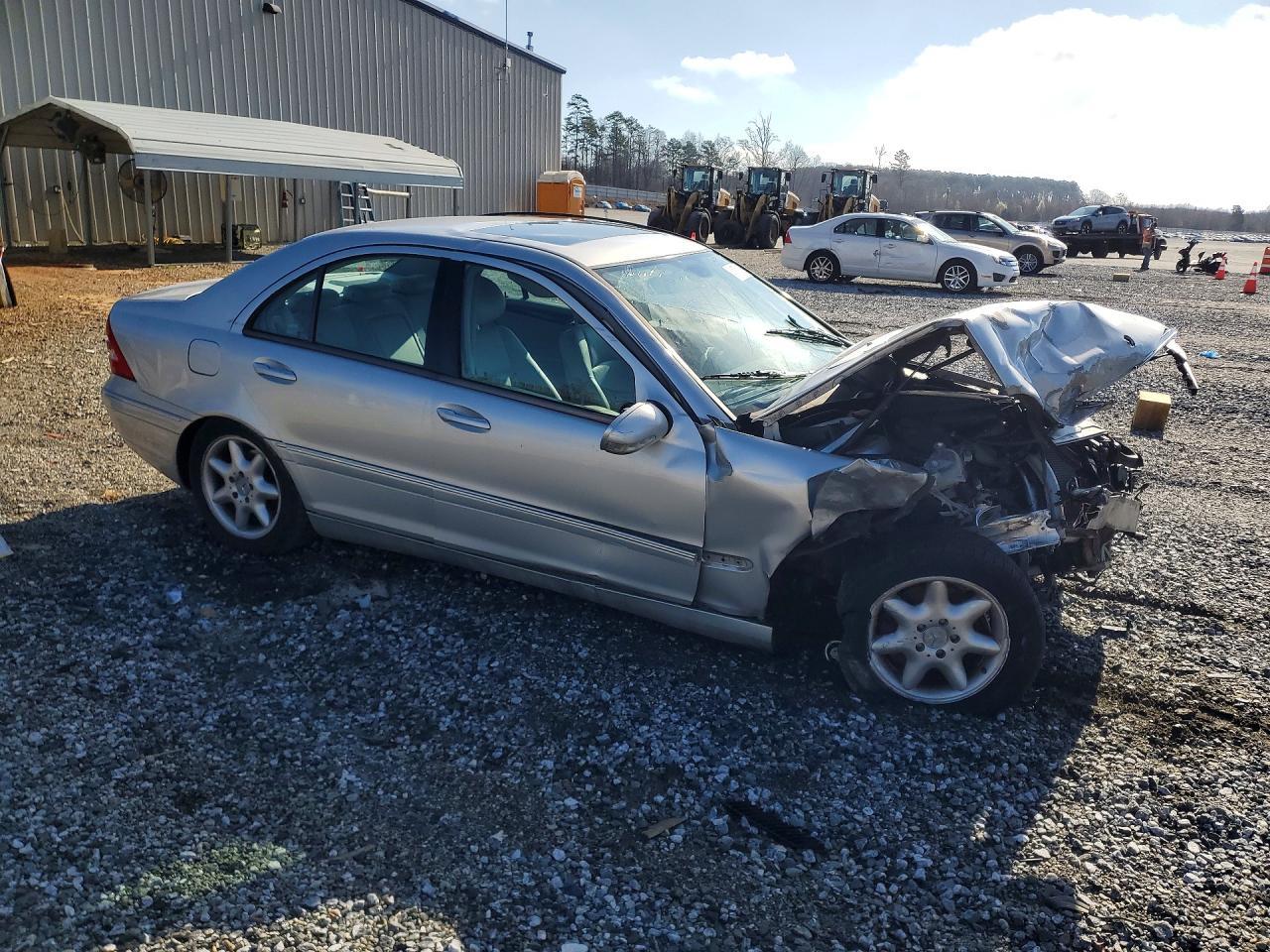 2002 Mercedes-Benz C 240 - Image 4