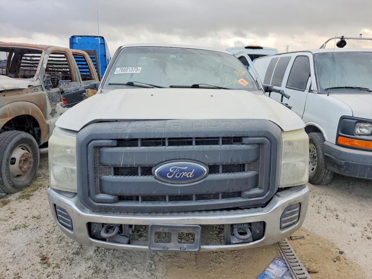 2015 Ford F250 Super Duty - Фото 5